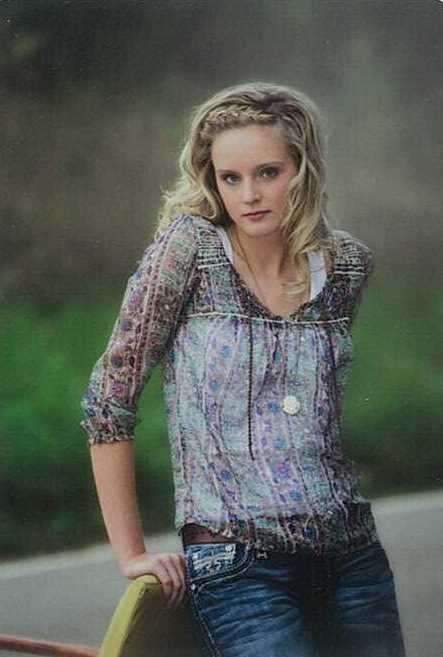 ROSS - MacKenzie Kelly