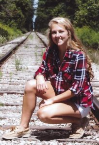 Megan Jex - Cuppen, photo